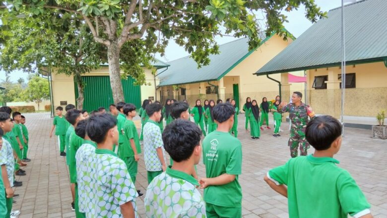 Bangun Generasi Berkarakter, Babinsa Gelar Pelatihan di Langko