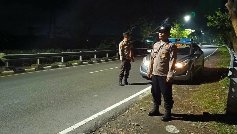 encegahan Kejahatan: Patroli Rutin Polsek Labuapi di Jalur BIL