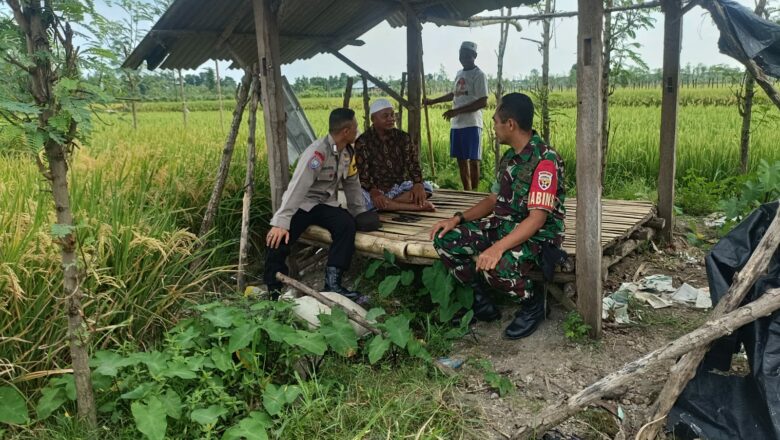 Babussalam Mandiri Pangan: Bhabinkamtibmas dan Babinsa Edukasi Warga Pentingnya Bertani