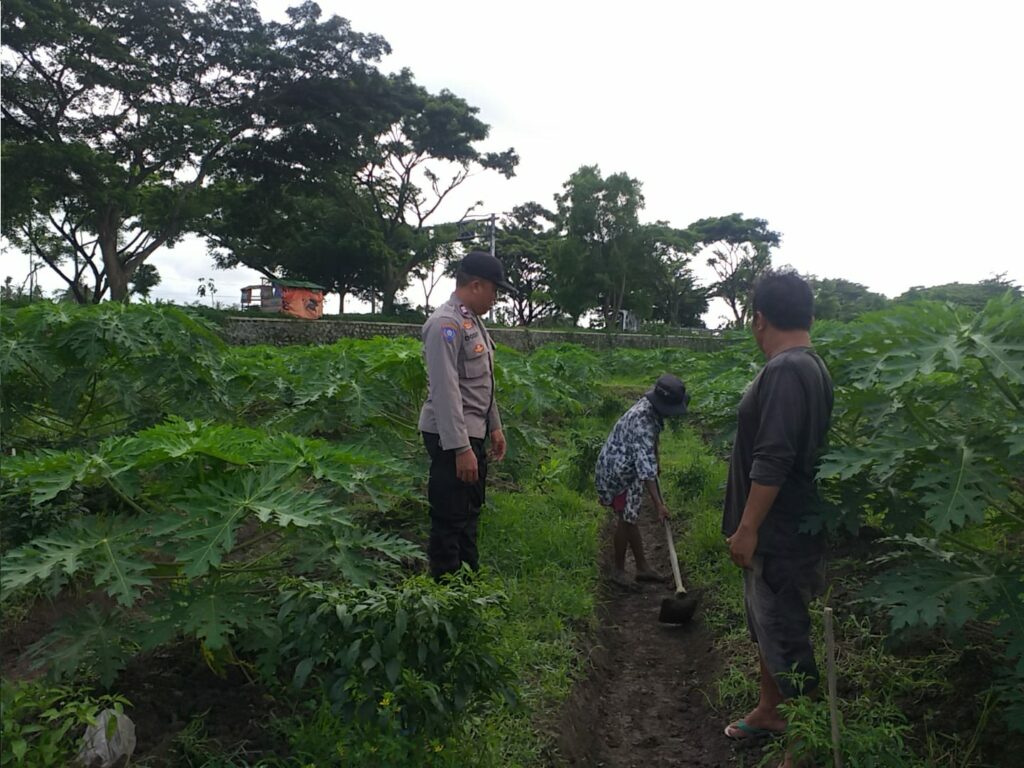 Polisi Sambangi Petani Jagaraga, Dorong Optimalisasi Lahan