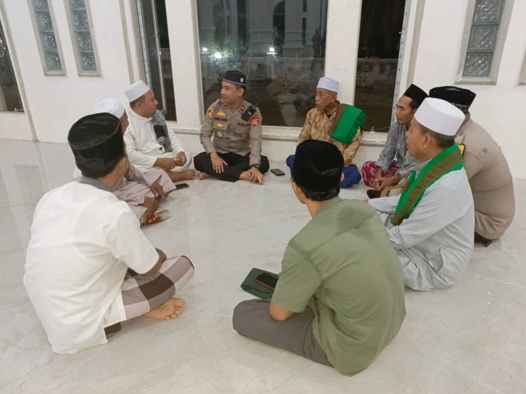 Kapolsek Lembar Bersama Tokoh Masyarakat, Jaga Kondusifitas Ramadan