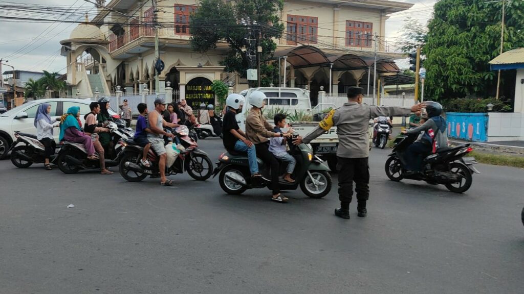 Jaga Keamanan Ramadhan, Polsek Kediri Intensifkan Patroli Ngabuburit