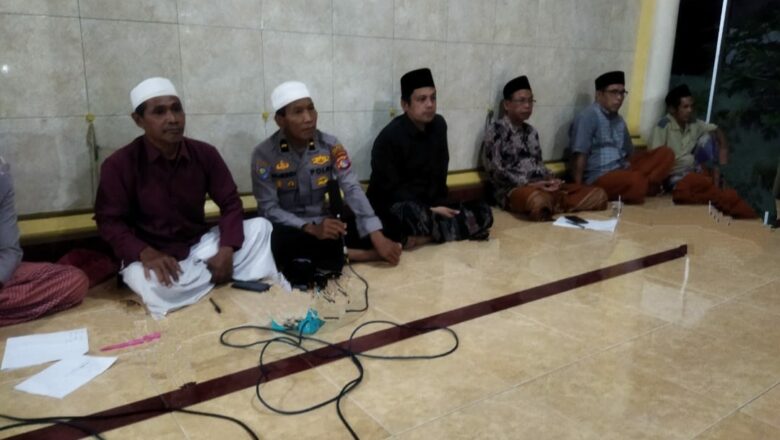 Jaga Kamtibmas, Polsek Labuapi Adakan Kultum Subuh di Masjid Asasuttawa