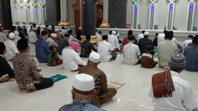 Bupati Lombok Barat Dengarkan Aspirasi Warga dalam Safari Subuh