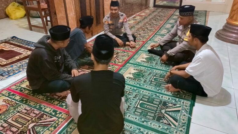 Jaga Ramadan Damai: Kapolsek Lembar Rangkul Tokoh Masyarakat