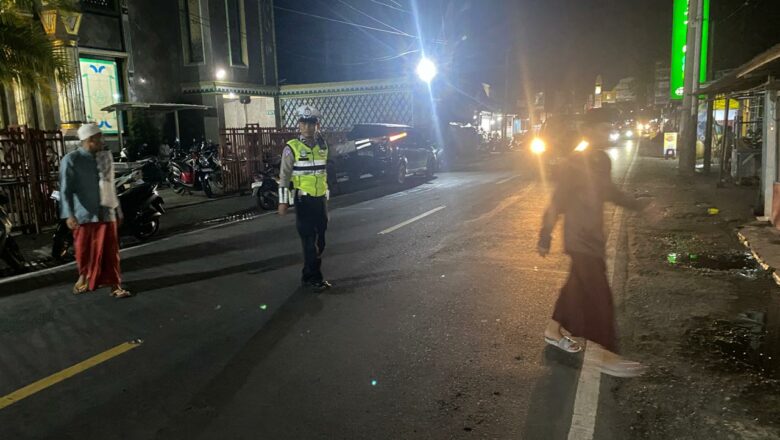 Agar Tarawih Lancar, Polsek Batulayar Perketat Pengamanan