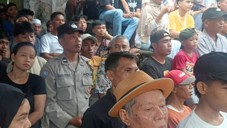 Tradisi Peresean Sasak Semarakkan Hari Jadi Lombok Barat