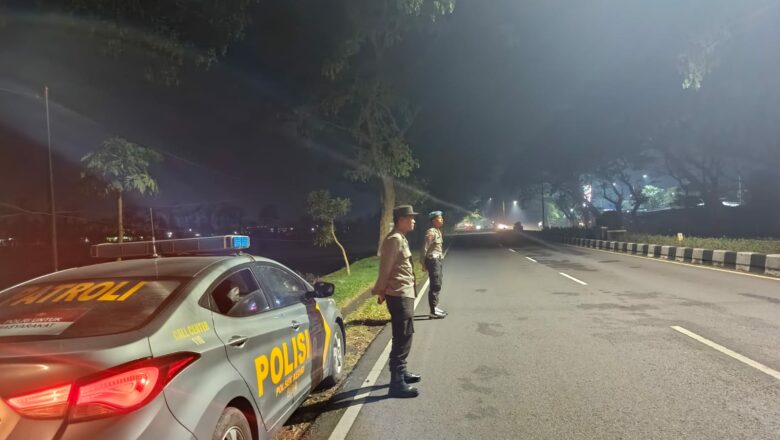 Kegiatan Rutin Polsek Kediri: Meningkatkan Kamtibmas dengan Patroli Malam