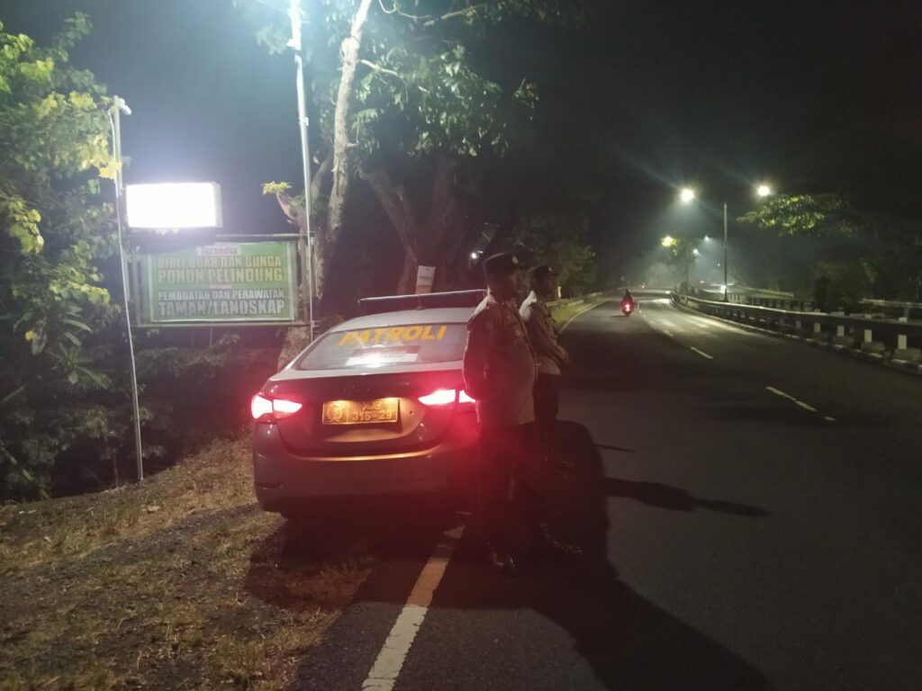 Kegiatan Patroli Rutin Polsek Kediri: Upaya Mencegah Kejahatan dan Meningkatkan Keamanan