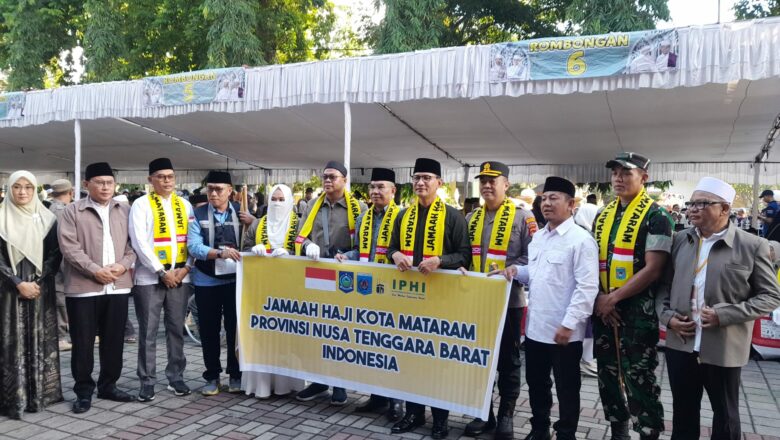 Wali Kota Mataram Iringi Haru Pelepasan JCH 2025