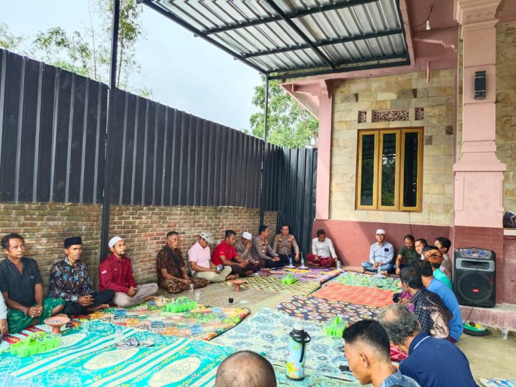 Kapolres Lombok Barat Apresiasi Kerukunan Desa Mareje