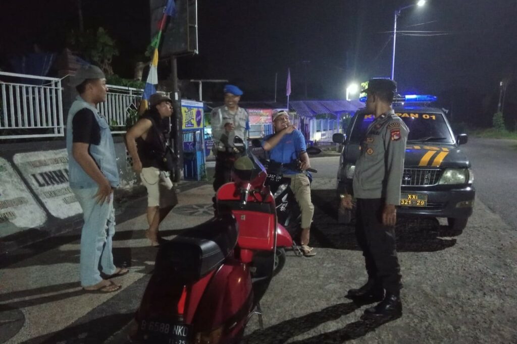 Sinergi Polri dan Masyarakat dalam Patroli Rutin di Desa Jagaraga
