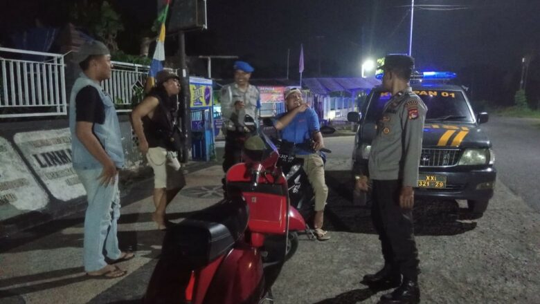 Patroli Malam Polsek Kuripan Cegah Gangguan Kamtibmas di Lombok Barat