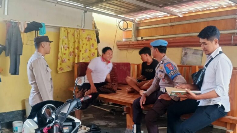 Dekatkan Diri ke Warga, Polsek Kediri Intensifkan Patroli Dialogis