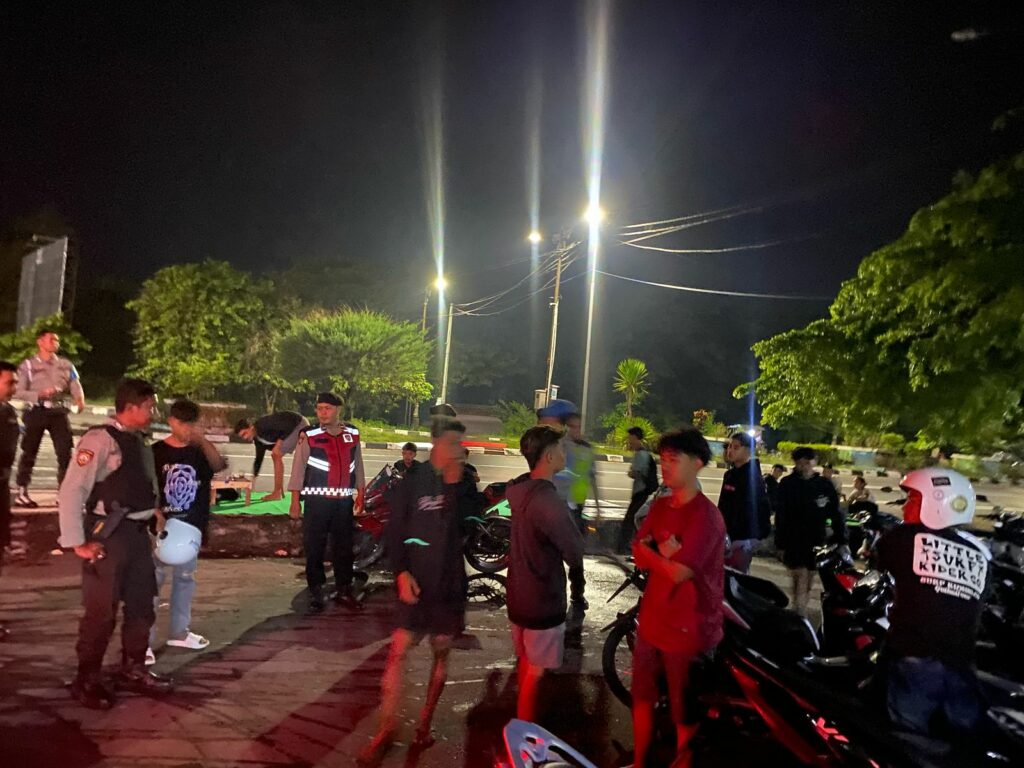 Polres Lombok Barat Tingkatkan Patroli Malam di Tempat Hiburan Guna Cegah Gangguan Kamtibmas