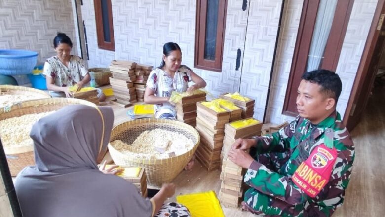 TNI Ajak Perajin Tempe Bangkit di Tengah Kenaikan Harga