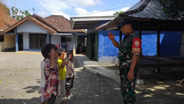 Cita-Cita Jadi Tentara, Anak-Anak Dusun Kesambik Terinspirasi Babinsa