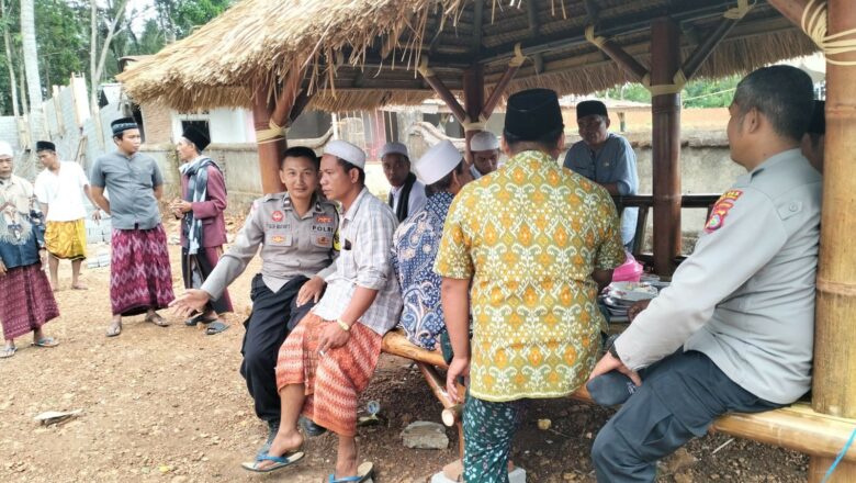 Polsek Sekotong Tanggapi Langsung Keluhan Warga Lewat Jumat Curhat