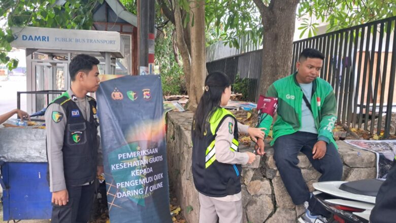 SI DOKKES Polres Lobar Sasar Pengemudi Ojol dalam Program Kesehatan Gratis