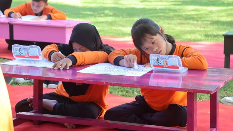 SLBN 2 Lombok Barat Jadi Tuan Rumah Lomba Mewarnai Hari Bhayangkara