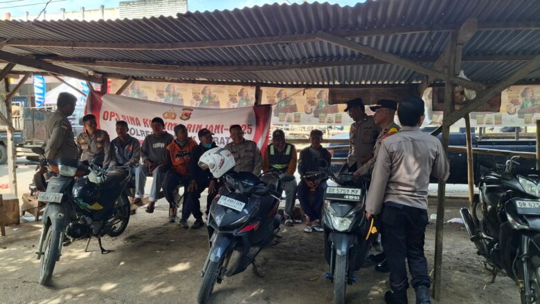Sat Binmas Polres Lombok Barat Sasar Komunitas Parkir Pasar Gerung