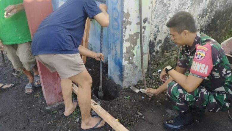 Warga Karang Ujung Pasang Portal, Babinsa Dukung Penuh Langkah Cegah Sampah Liar