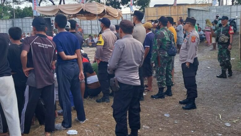 Antusiasme Warga Labuapi Sambut Roadshow Peresean 2025