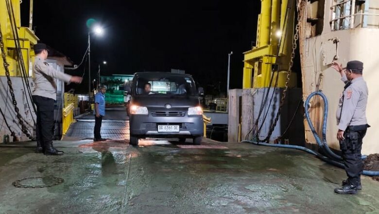 Kolaborasi Polsek dan Otoritas Pelabuhan Lembar Dorong Kelancaran Transportasi
