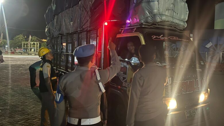Pengamanan Ketat di Pelabuhan Lembar, Polsek Pastikan Arus Bongkar Muat Aman