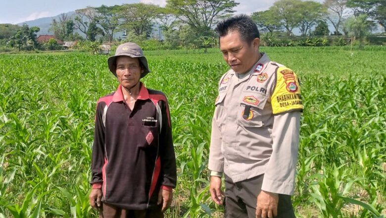 Polsek Kuripan Ajak Petani Jagaraga Optimalkan Lahan Pertanian