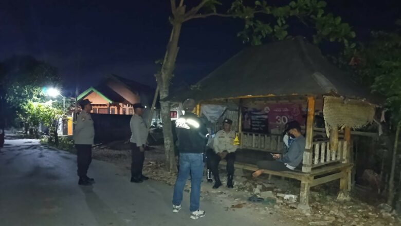 Cegah Pencurian Ternak, Polsek Gerung Intensifkan Patroli di Desa Kebon Ayu