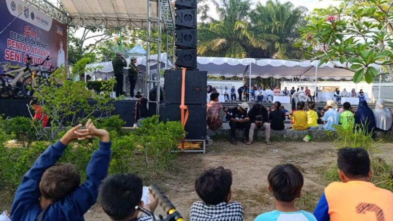 Ratusan Warga Ikuti Senam dan Fun Walk Car Free Day di Gerung, Lombok Barat