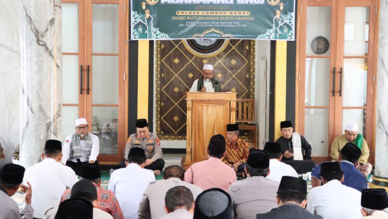 Maulid Nabi di Desa Jembatan Kembar: Polres Lombok Barat Ajak Teladani Akhlak Rasulullah