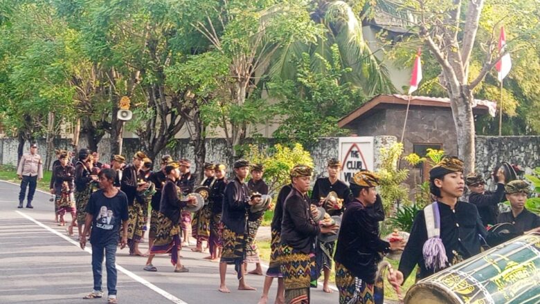 Lancar dan Aman, Nyongkolan Kuranji–Sekotong Dikawal Personel Polsek