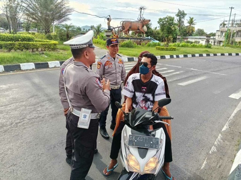 Cek Kelengkapan! Operasi Zebra Rinjani Intensif di Lombok Barat
