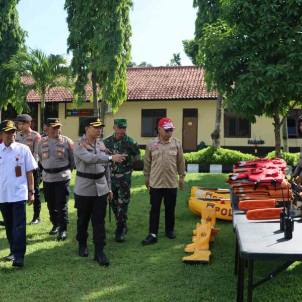 Antisipasi Musim Hujan: Lombok Barat Gelar Apel Tanggap Bencana