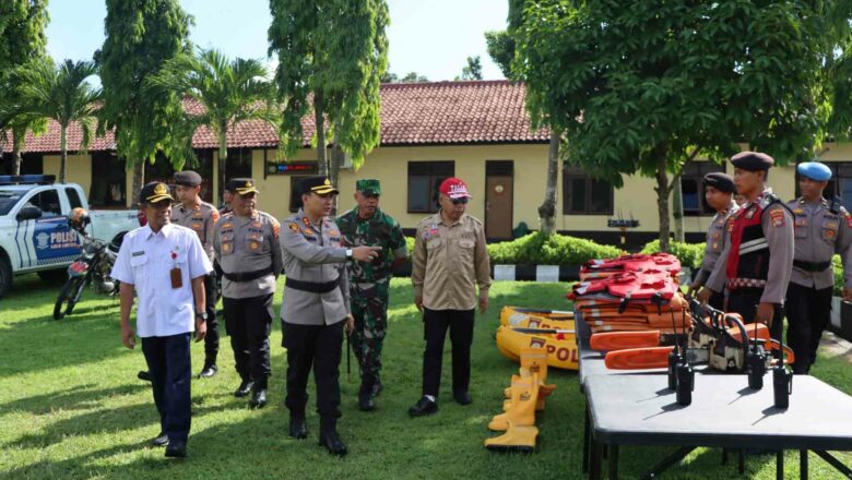 Antisipasi Musim Hujan: Lombok Barat Gelar Apel Tanggap Bencana
