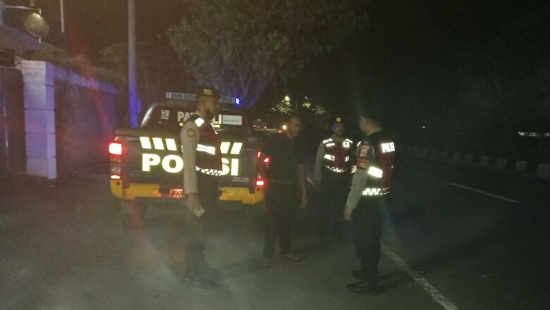 Cegah Balap Liar dan Begal, Polres Lobar Intensifkan Patroli