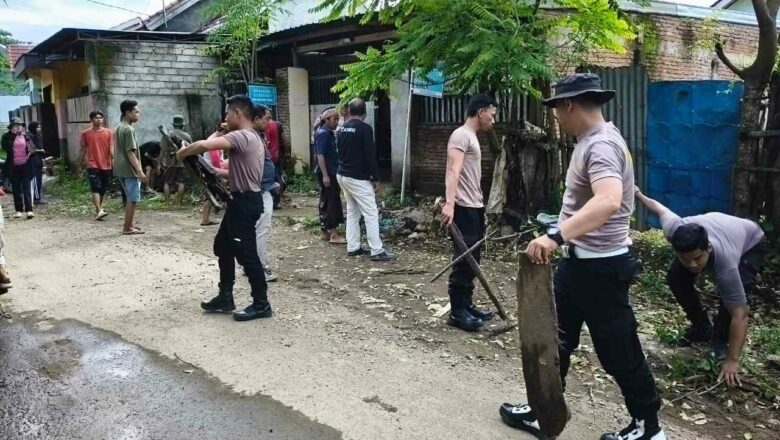 Sinergi 3 Pilar: Polsek Sekotong, Warga, dan KKN Undikma Bersih-bersih