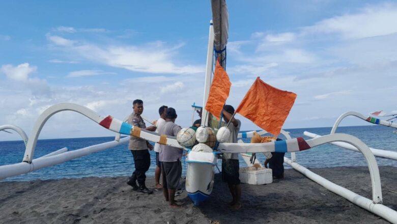 Jaga Kamtibmas, Polsek Batulayar Ingatkan Nelayan Cek Cuaca