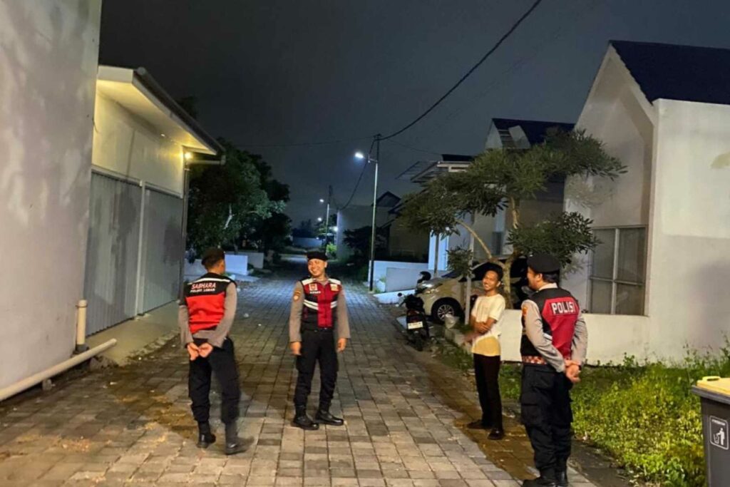 Cegah Kriminalitas, Polres Lobar Jaga Keamanan Pemukiman