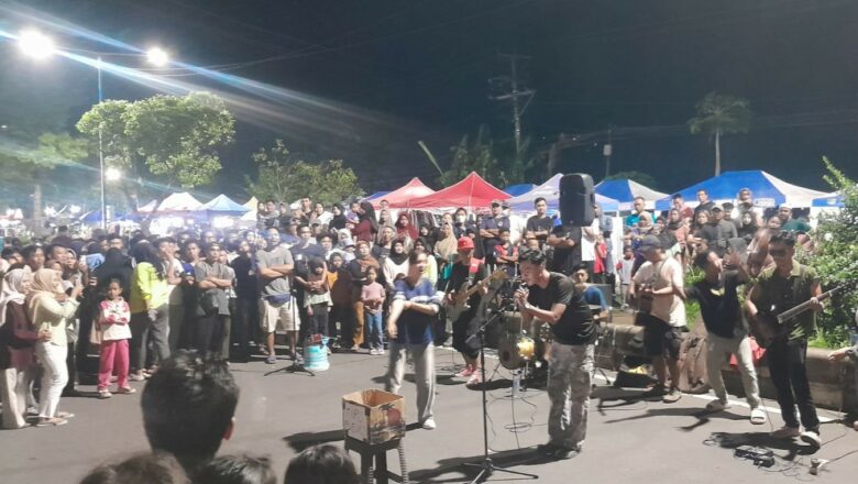 Ribuan Warga Padati Car Free Night di Lombok Barat