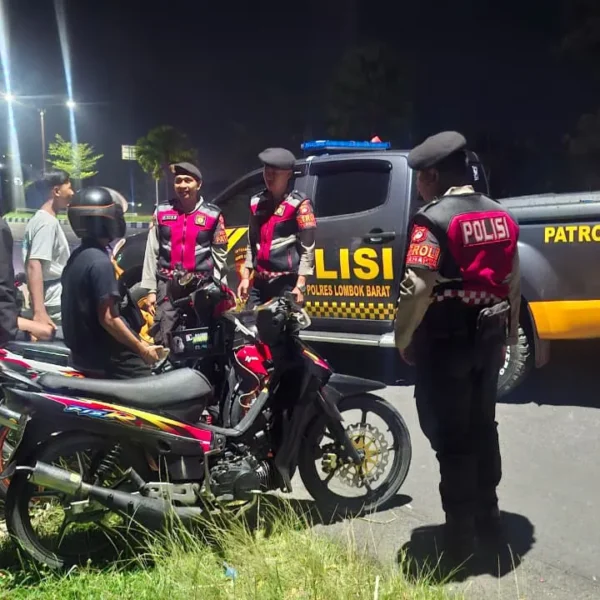 Cegah Kriminalitas, Sat Samapta Polres Lobar Sisir Jalur Bypass BIL