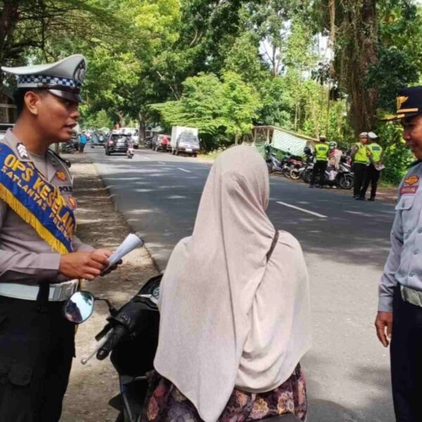 Satlantas Polres Lombok Barat Gelar Operasi di Jalur Kediri